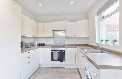Sheffield House | Newly Extended 3 Bed Family Home Near Graves Park
