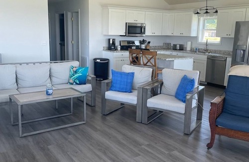 Sandy Creek House | Next 2 weeks just opened up… On Water. Golfing, Fishing, Sunsets, Sleeps 7