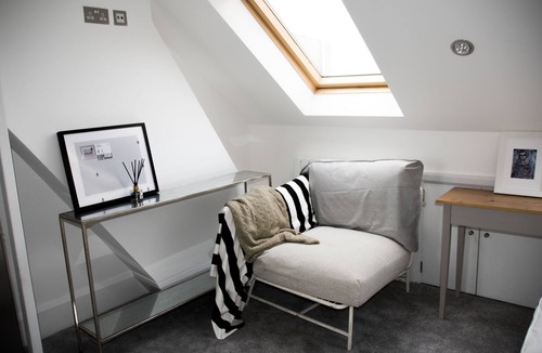St. Helen's Apartment | Nice Studio Flat Close to Hyde Park