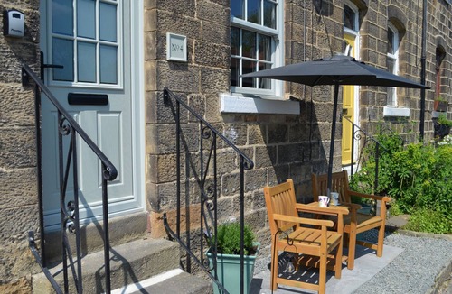 Embsay Cottage | NO. 4 EMBSAY, pet friendly, character holiday cottage in Embsay