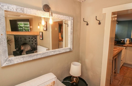Coalbrookdale House | NUMBER 5, pet friendly, character holiday cottage in Ironbridge