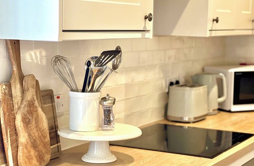 Stoke Rochford Cottage | 🌿 Oak Tree Cottage – A Peaceful Country Retreat on the Stoke Rochford Estate