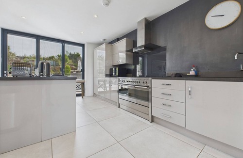 Tansley House | OAKWOOD HOUSE, pet friendly, character holiday cottage in Matlock