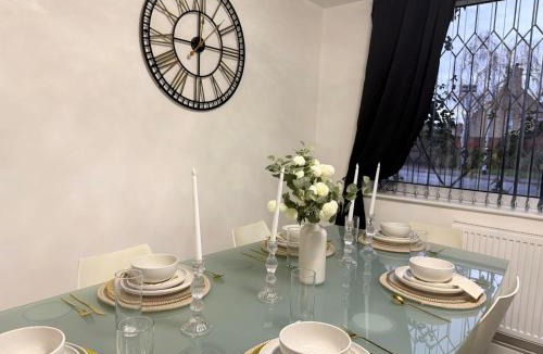 Chapeltown Apartment | Oatland House