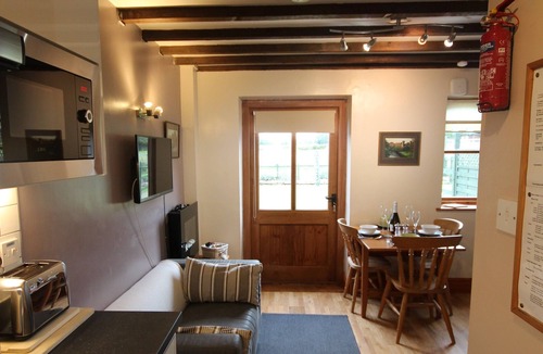 Little Witcombe House | Octavia Cottage - Whitley Elm Cottages - 2 bedroom cottage Sleeps 4 + cot