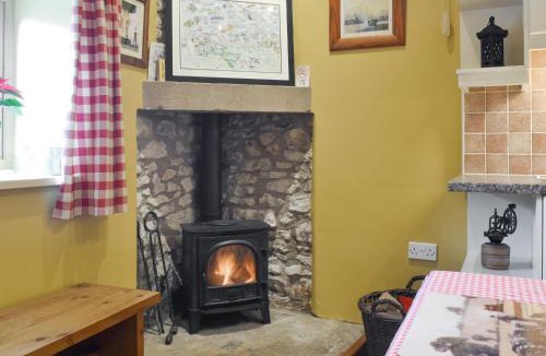 Lockton House | Old Barn Cottage