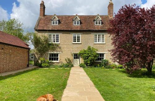 Newport Pagnell Bed & Breakfast | Old Bunsty, Milton Keynes