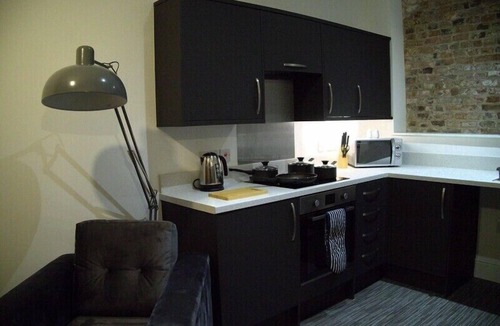 Hull Old Town Apartment | Old Dutch Embassy by Guestz