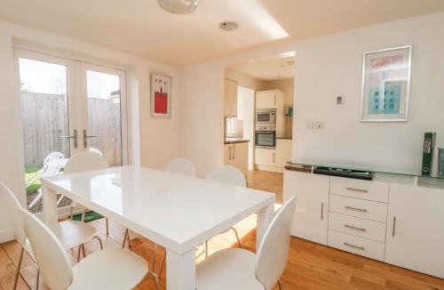 Pocklington House | Old Orchard Cottage