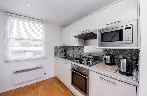 Brompton & Hans Town Apartment | One bedroom apartment near Harrods
