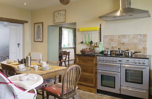 Skipton House | Pair of stunning cottages sleeping 14 with access to an award winning wellbeing resort