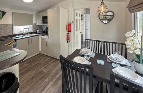 Chapel Saint Leonards Cottage | Palm Grove 2 - UKC9557