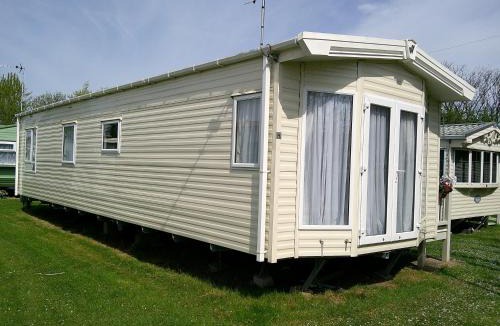 Skegness Resort | Parkstone Mayville Ingoldmells 6 Berth Central heated FREE WIFI
