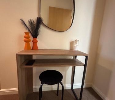 Doncaster Apartment | Parkway Court - Open plan apartment