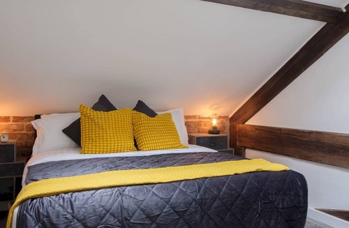 Barnby Dun Apartment | Pass the Keys | Wonderful historic conversion