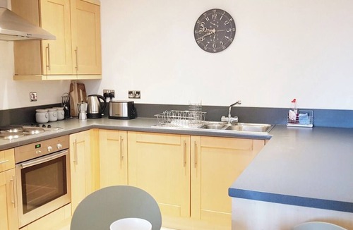 East Acton Apartment | Perfect location Stylish Acton flat 2Bed/2Bath