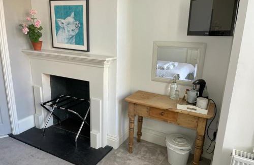 Clifton Bed & Breakfast | Poplars Farm