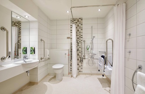 Hull Hotel | Premier Inn Hull North