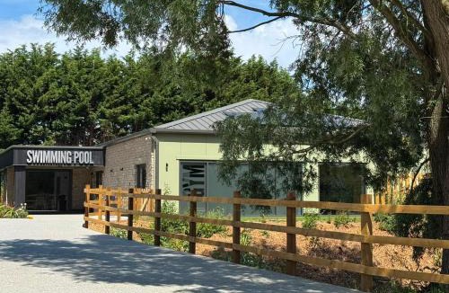 Hay-on-Wye House | Princess's Palace, Holiday Lodge, Malvern View Leisure Park