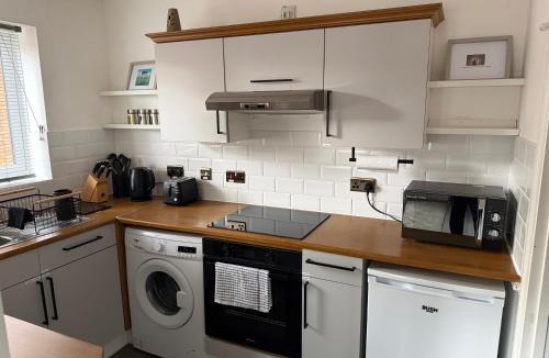 Great Houghton Apartment | Pristine and homely 1 bedroom house