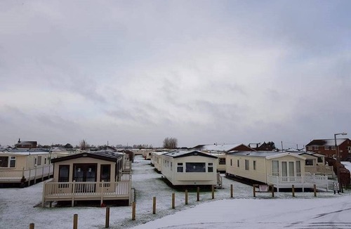 Skegness Cabin | Purple Palace, 3-bed Caravan, Ingoldmells