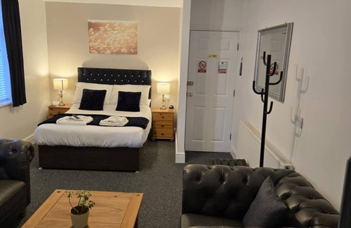 North Shore House | Q Accommodation