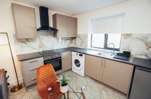 Barrow-on-Trent Apartment | Queensferry Collection - Residence 4