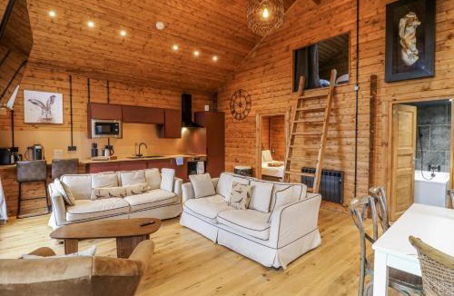 South Luffenham House | Rabbit Hole