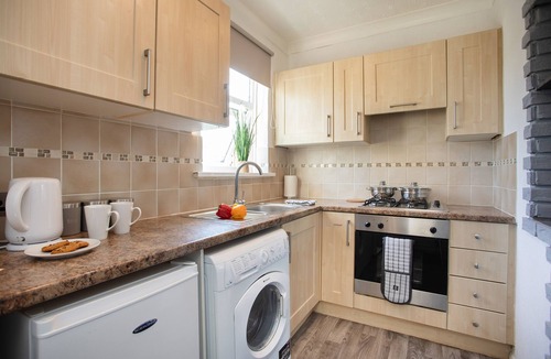 Ridgeway House | Rawmarsh House, Rotherham for Contractors & families (Hosted by: Emu-J stays)