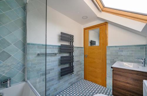 Batley House | -RC7B- For your relaxed and Cosy stay with Free WiFi