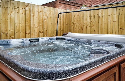 Beverley Cottage | Recently refurbished holiday home just a short walk from the town centre.