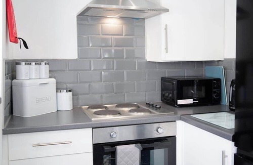 Crook House | Relaxing 2BR in Billy Row|WiFi |by Stay With Us