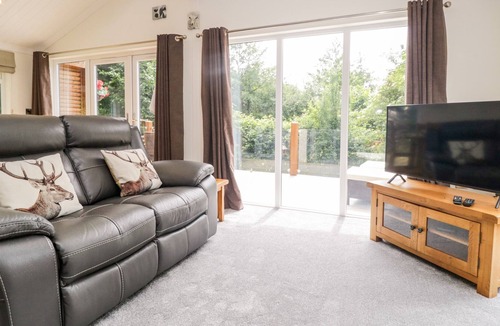 Allithwaite House | ROBIN LODGE, pet friendly, luxury holiday cottage in Cartmel