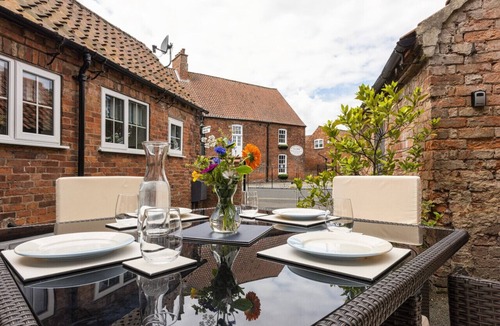 Ollerton House | Ropemaker's Cottage, · Ropemaker's Cottage, cosy cottage retreat