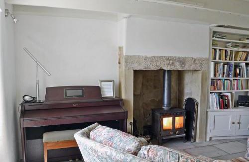 Hallington House | Rose Cottage