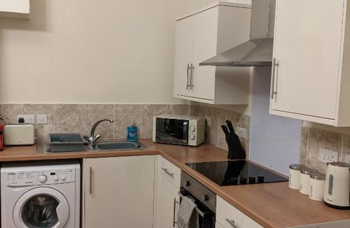 Rugby Apartment | Rugby Supreme Apartment Suite close to Hospital