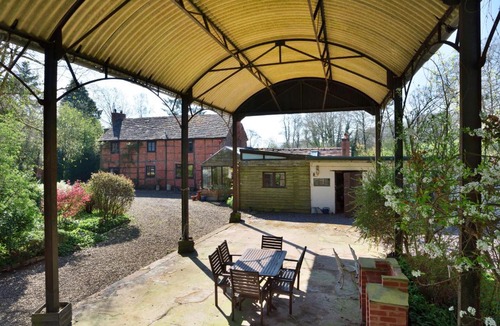 Little Cowarne House | Rural Cottage Families Pets Bredenbury 10min