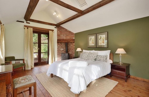 Little Cowarne House | Rural Cottage Families Pets Bredenbury 10min