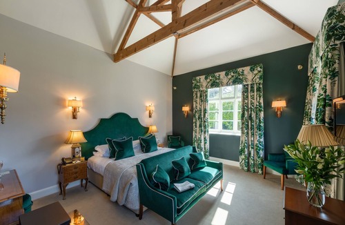 Rushton Hotel | Rushton Hall Hotel & SPA