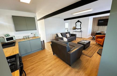 Ringstead House | Sailing Lake Lodge - The Beach, Snettisham
