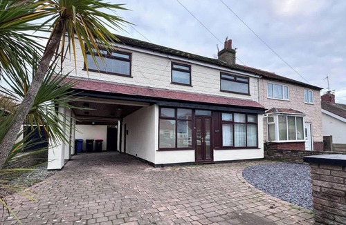 Thornton-Cleveleys House | Sandringham & Spa Villa