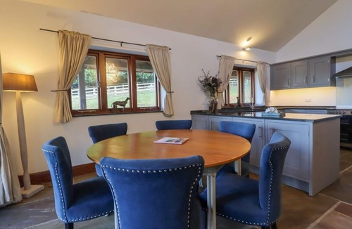 Knaresborough House | Sandy Gates in North Yorkshire