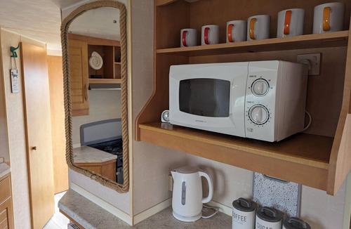 Anderby Creek Cabin | Sandy Paws Dog Friendly - Anderby Creek