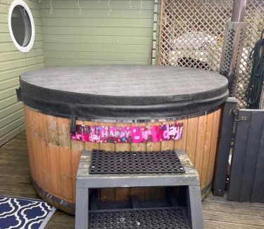 Accrington Other | Semi Off Grid Fearless Fox Lodge complete with Log burners, Hot Tub & Sauna