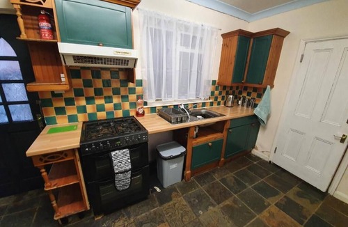 Boston House | Sherwood Terrace 3 Bedroom Entire Property