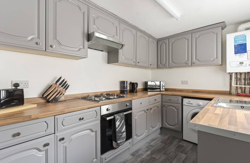 Redcar House | Single Room w/Ensuite | Perfect for Contractors