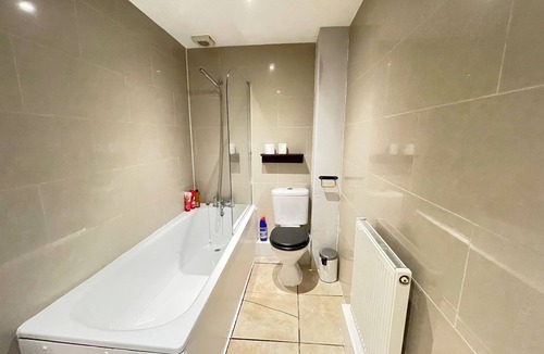 Hackney Apartment | Sleek 1BD City Apartment, Heart of East London