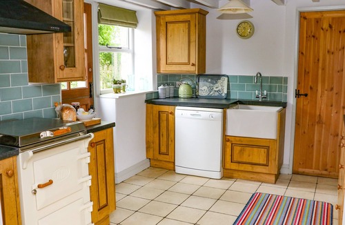 Rathmell Cottage | SMITHY COTTAGE, pet friendly, luxury holiday cottage in Long Preston