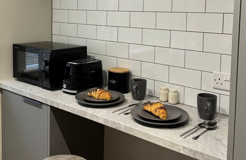 Solihull House | Solihull House | Free Parking | NEC | Airport