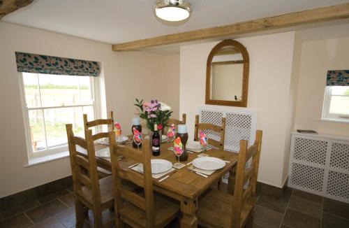 Skegness House | Somer Leyton Cottage